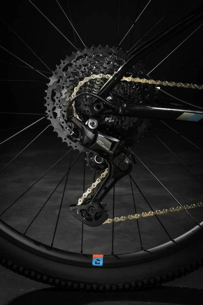 zion_strix_gt_negra_06