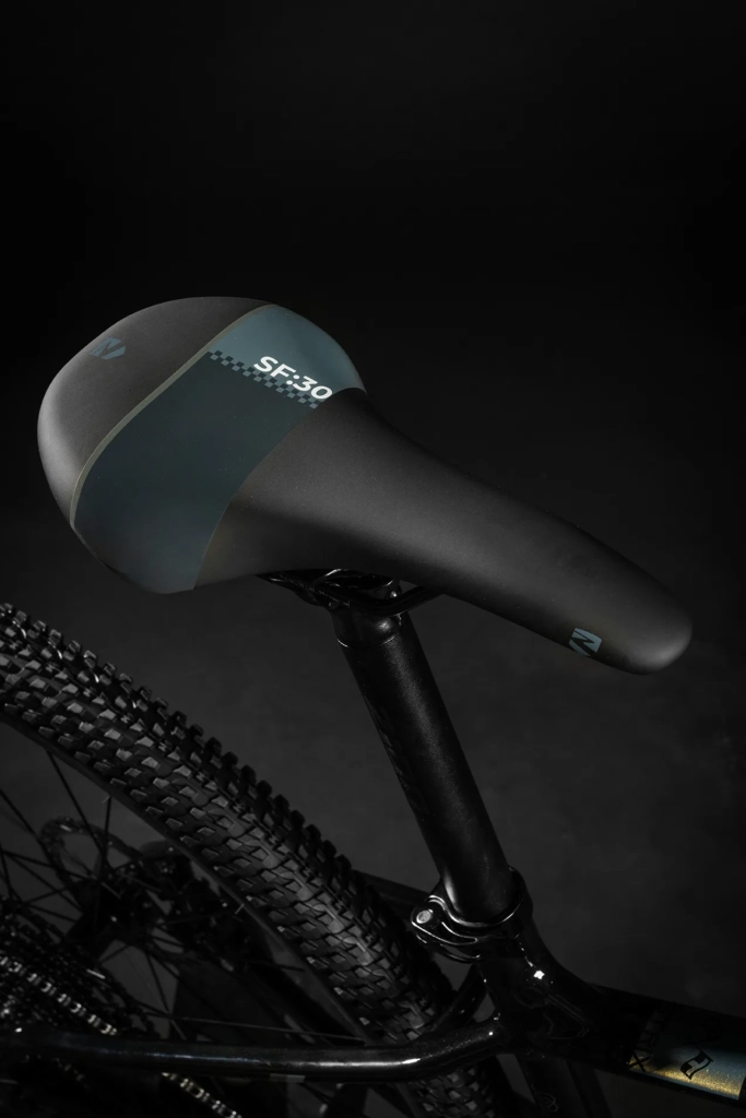 zion_strix_gt_negra_07