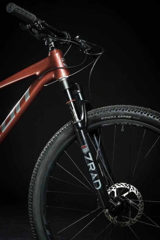 zion_strixgt_tierra_04